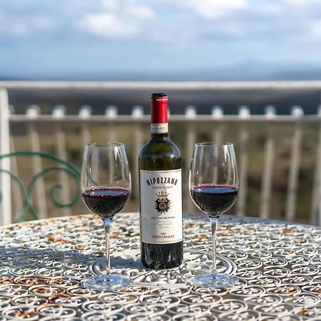 Podere Somboli Maison d'hôtes 4*