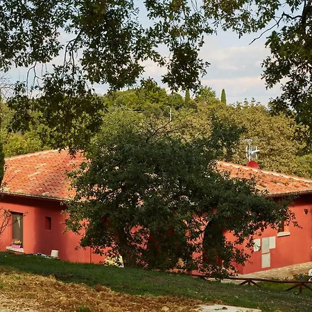 Podere Somboli 4*